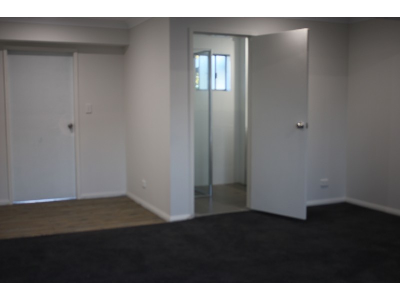 8 Croston Road, Engadine NSW 2233