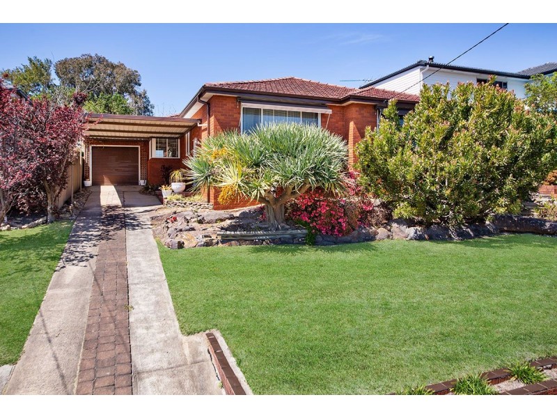 32 Banbal Road, Engadine NSW 2233