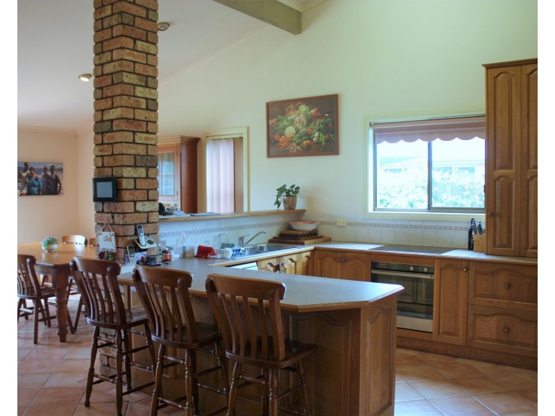 80 Caldarra Avenue, Engadine NSW 2233