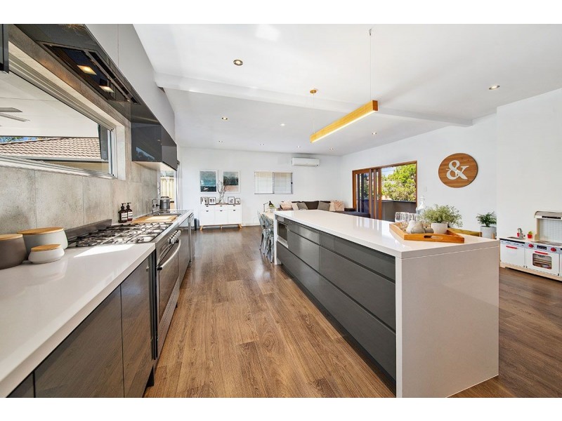 84 Wollybutt Road, Engadine NSW 2233