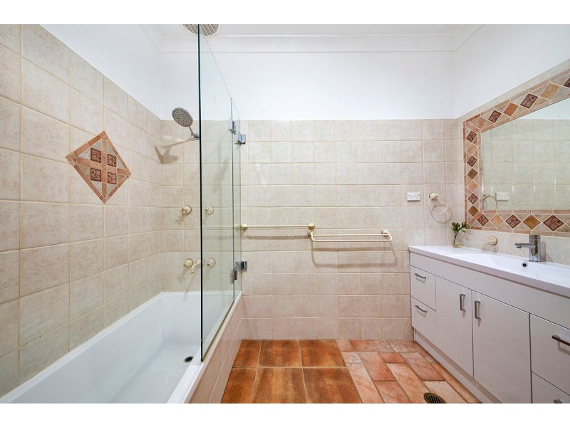 34 The Avenue, Heathcote NSW 2233