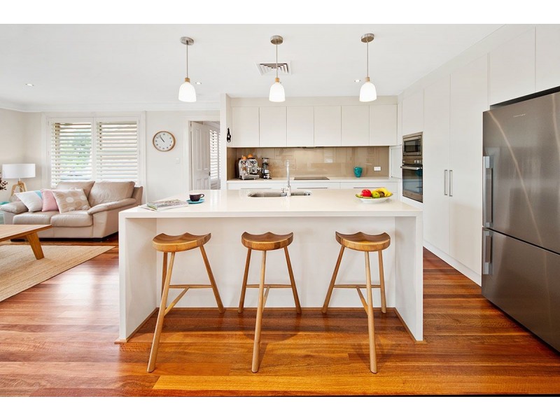 13 Quarrion Place, Woronora Heights NSW 2233