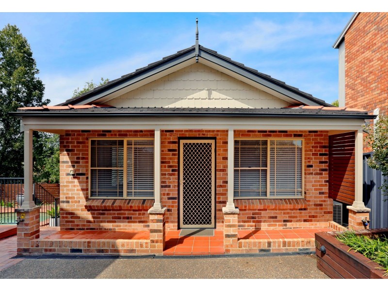 13 Quarrion Place, Woronora Heights NSW 2233