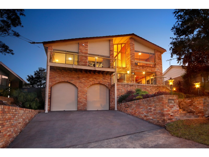 1 Dumbarton Place, Engadine NSW 2233