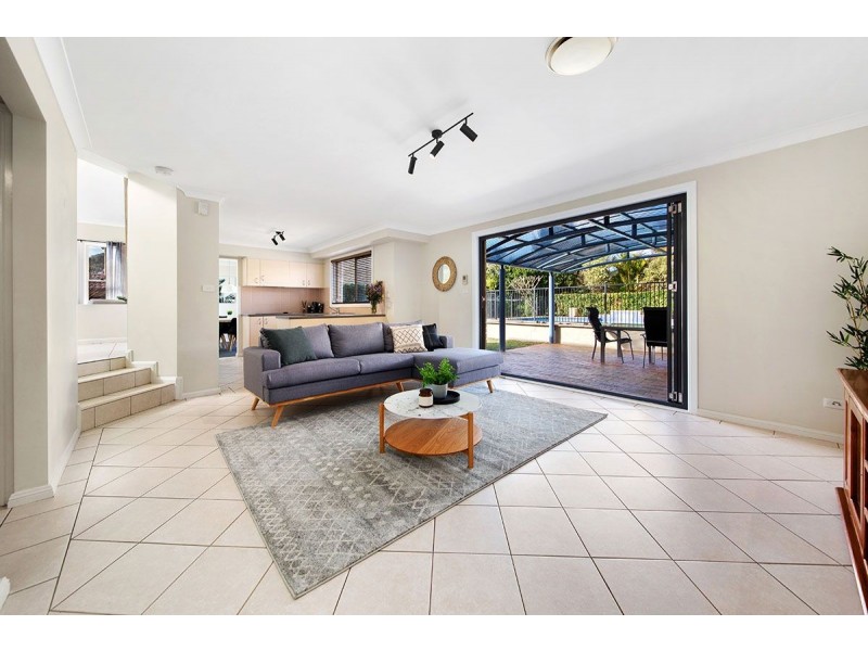 3 Weaver Place, Woronora Heights NSW 2233