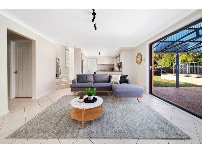 3 Weaver Place, Woronora Heights NSW 2233