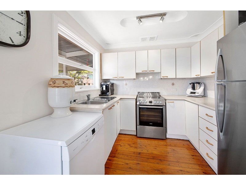 20 Burraddar Avenue, Engadine NSW 2233