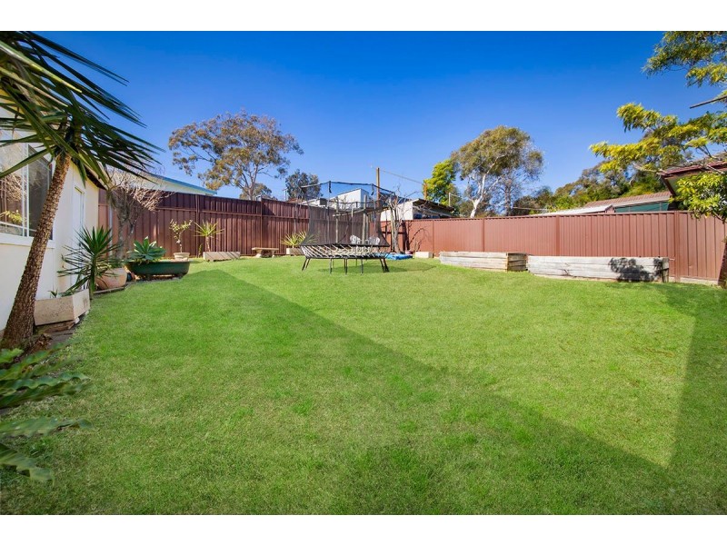 20 Burraddar Avenue, Engadine NSW 2233