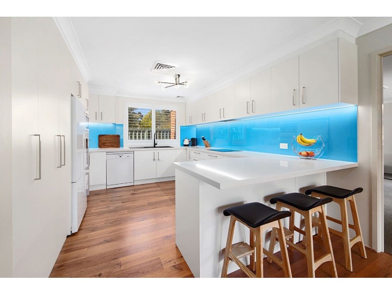 3 Kestrel Place, Woronora Heights NSW 2233