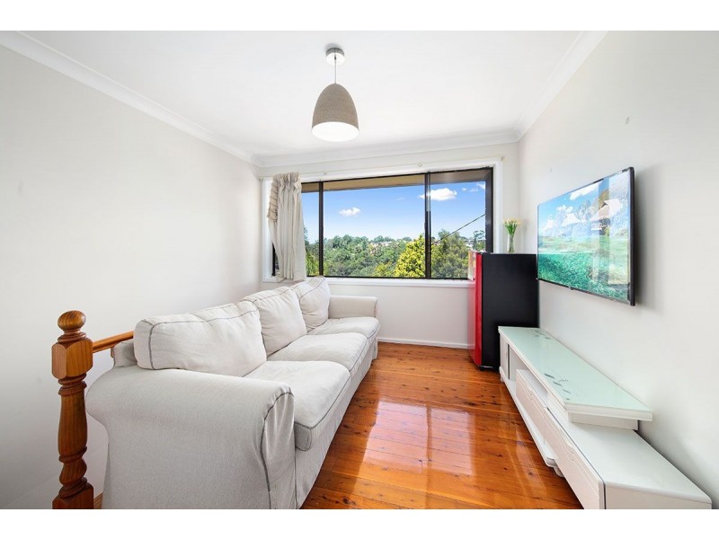 27 Dumbarton Place, Engadine NSW 2233