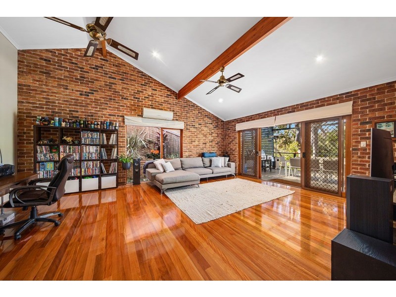 5 Quarrion Place, Woronora Heights NSW 2233