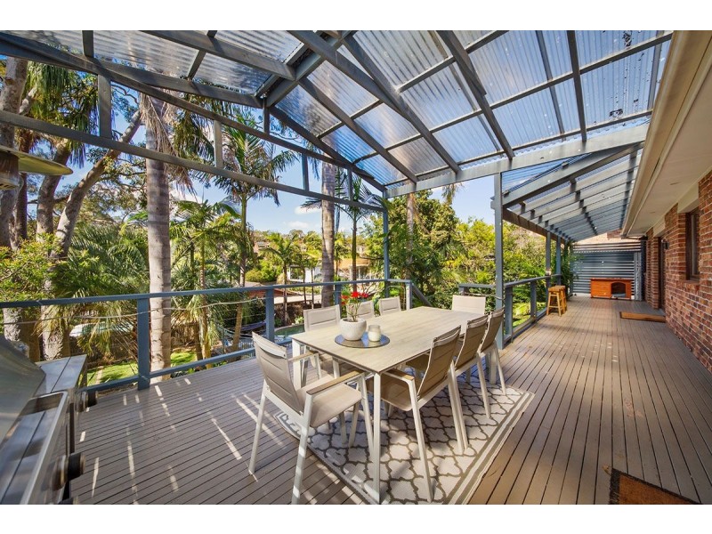 5 Quarrion Place, Woronora Heights NSW 2233