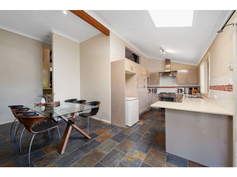 5 Quarrion Place, Woronora Heights NSW 2233