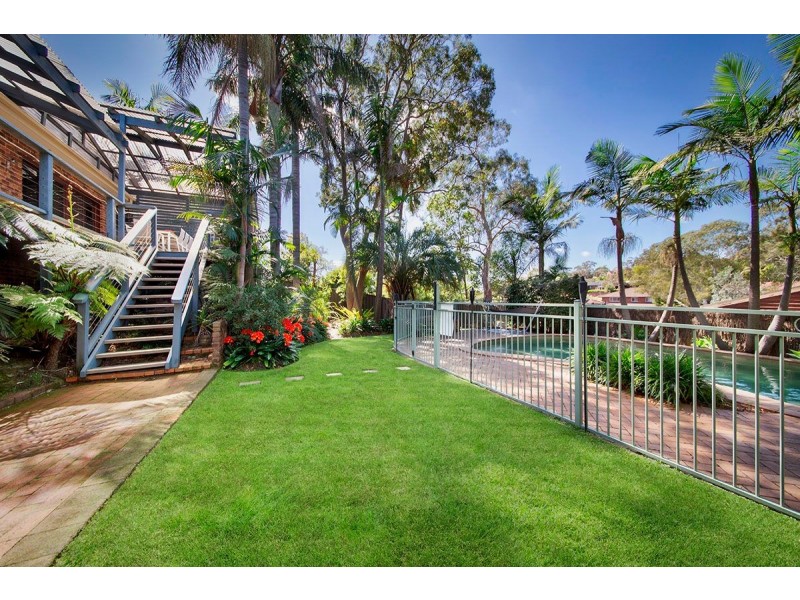 5 Quarrion Place, Woronora Heights NSW 2233