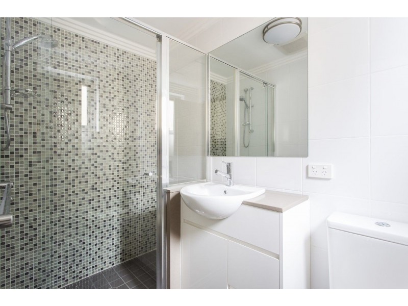 3/33 Martin Place, Mortdale NSW 2223