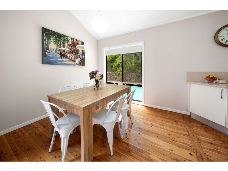 10 Electra Street, Heathcote NSW 2233