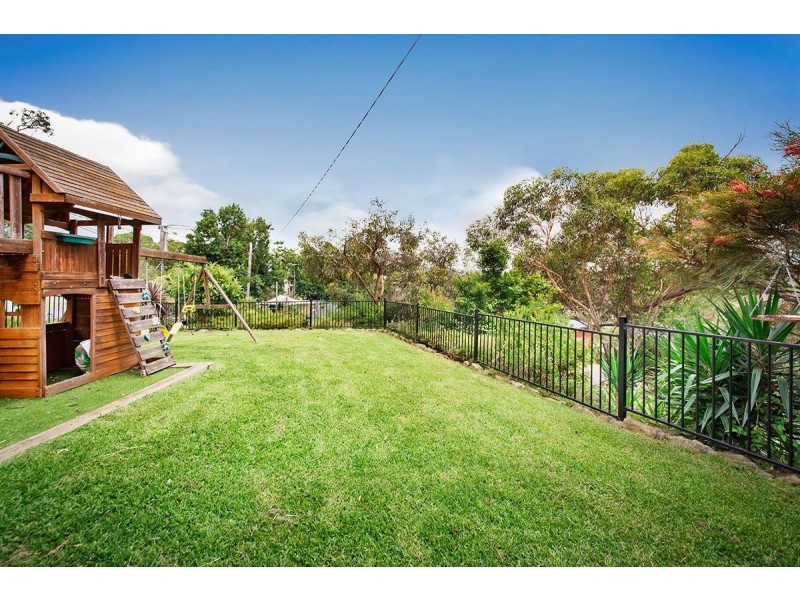 10 Electra Street, Heathcote NSW 2233