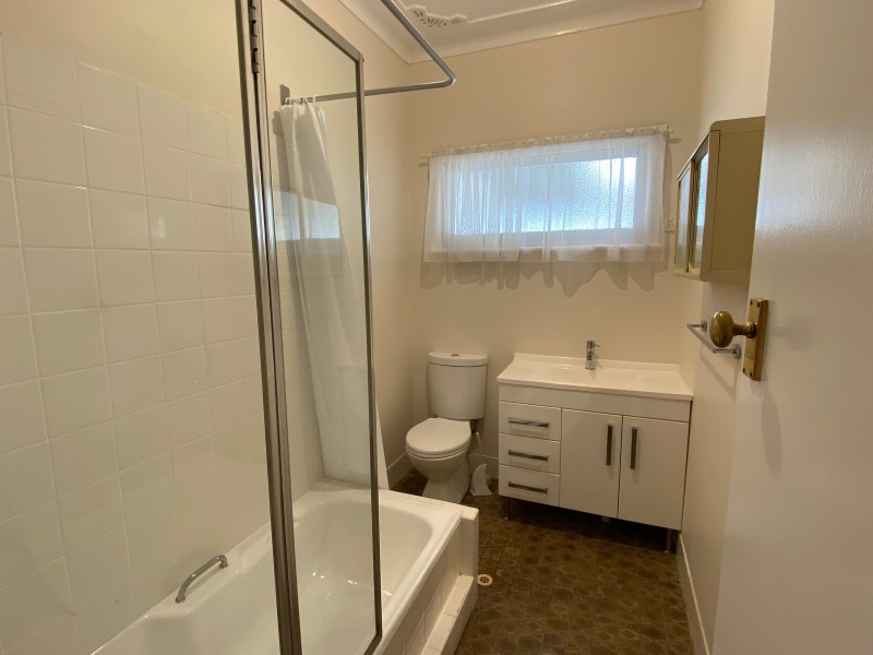 48 Wollybutt Road, Engadine NSW 2233