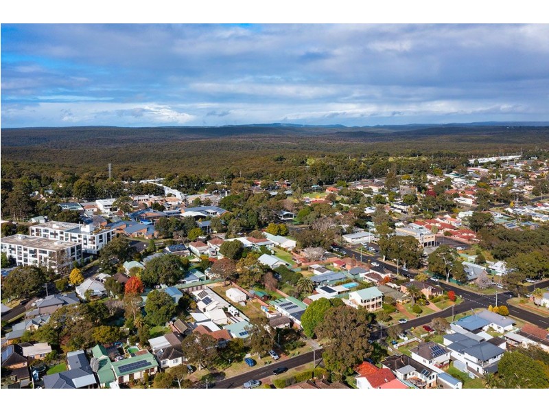 14 Martin Street, Heathcote NSW 2233