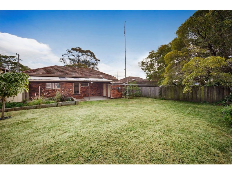56 Wollybutt Road, Engadine NSW 2233