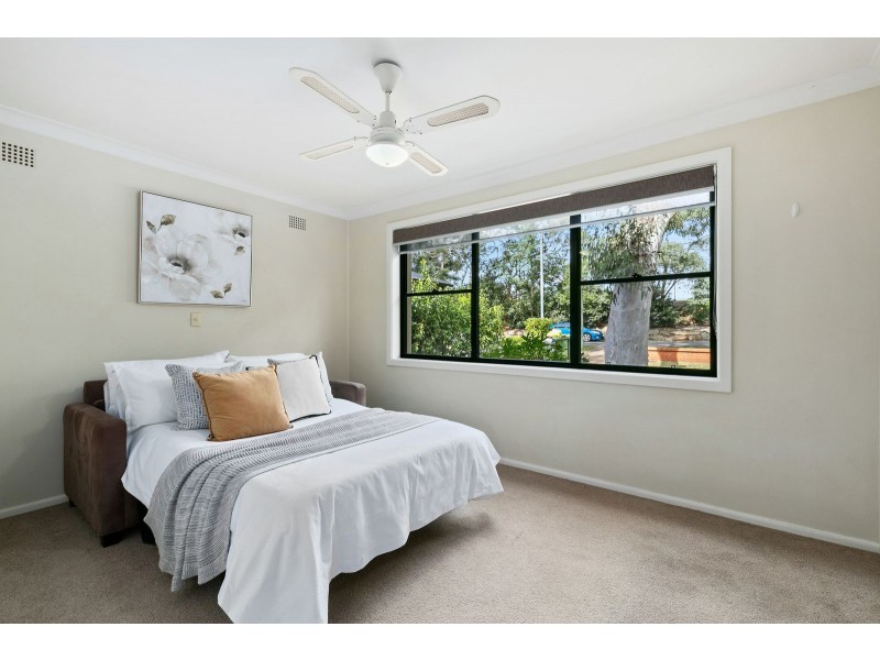 53 Bullecourt Avenue, Engadine NSW 2233