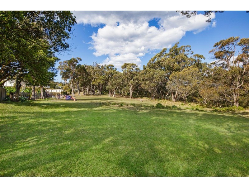 2/124 Wilson Parade, Heathcote NSW 2233