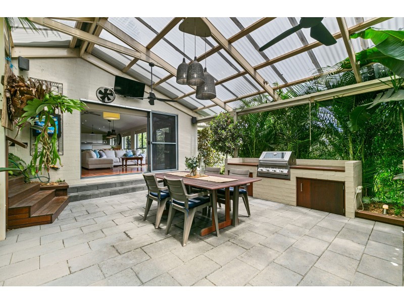 92 Ninth Avenue, Loftus NSW 2232