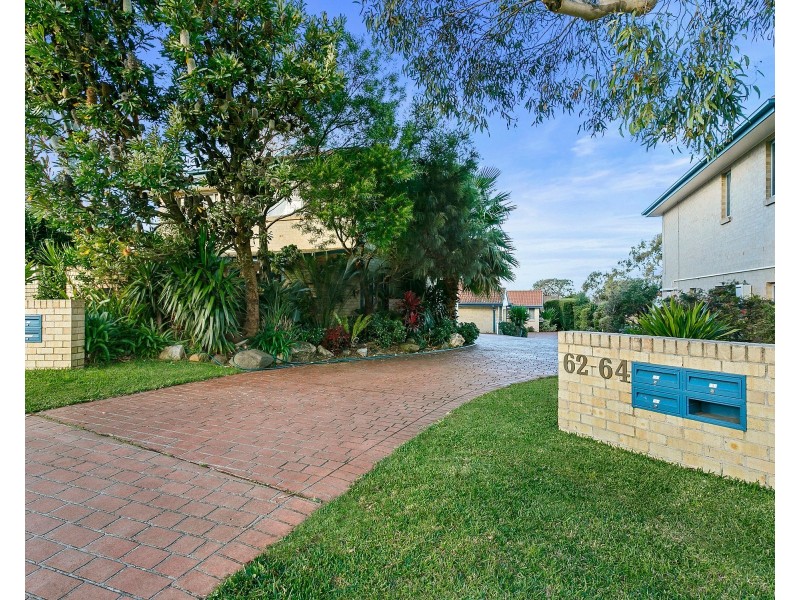 2/62-64 Old Bush Road, Yarrawarrah NSW 2233