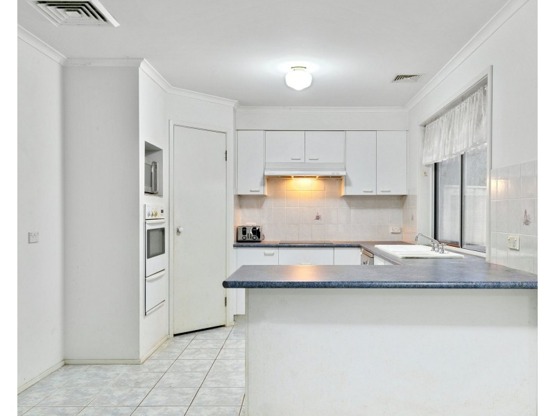 1 Wren Court, Woronora Heights NSW 2233