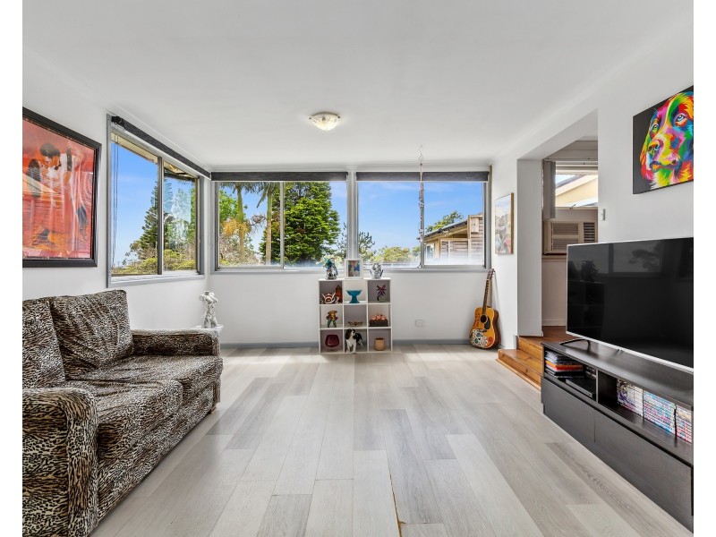 9 Wheatley Road, Yarrawarrah NSW 2233