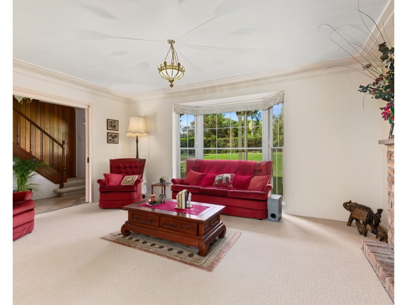 19 Tinakill Avenue, Engadine NSW 2233