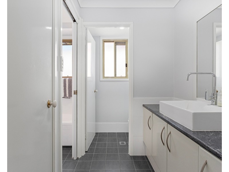 140 Warrangarree Drive, Woronora Heights NSW 2233