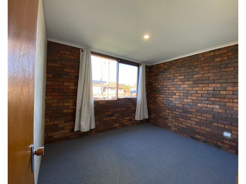 16a Old Bush Road, Yarrawarrah NSW 2233