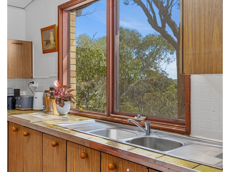 29 Cassandra Crescent, Heathcote NSW 2233
