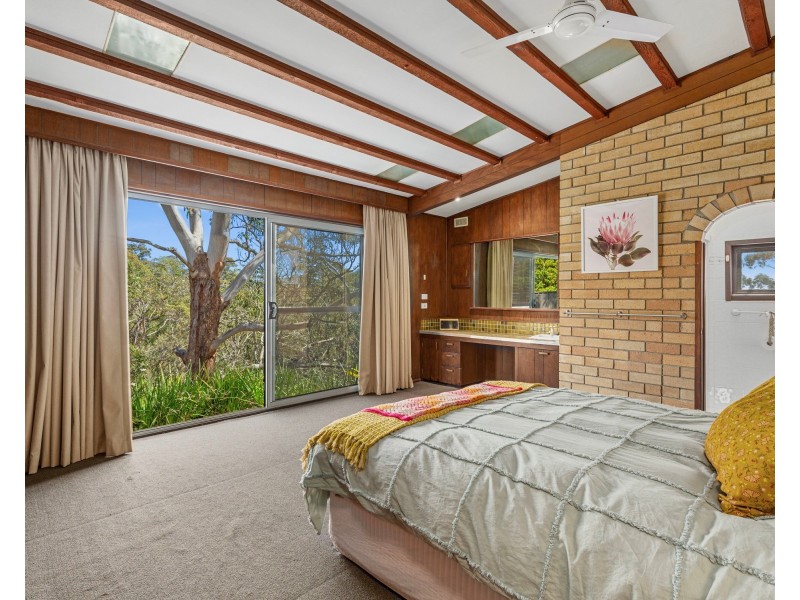 29 Cassandra Crescent, Heathcote NSW 2233