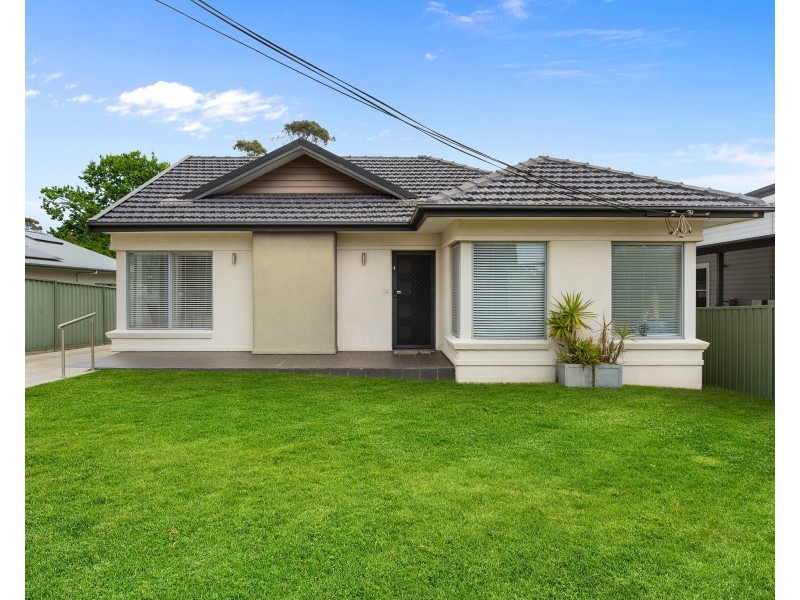 235 Woronora Road, Engadine NSW 2233