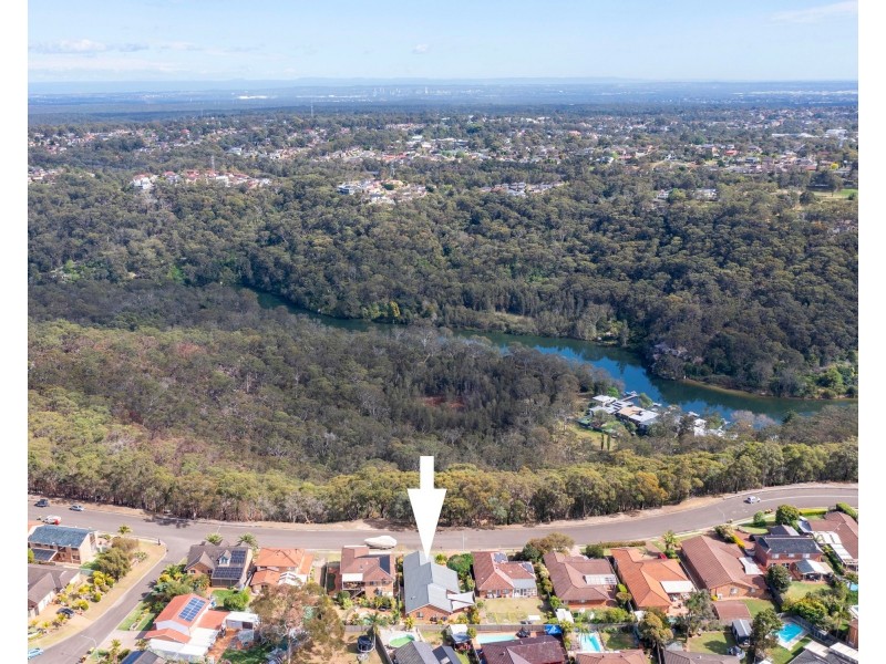 100 Warrangarree Drive, Woronora Heights NSW 2233