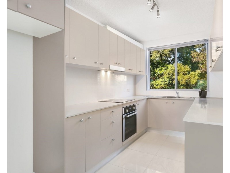 11/390 Port Hacking Road, Caringbah NSW 2229