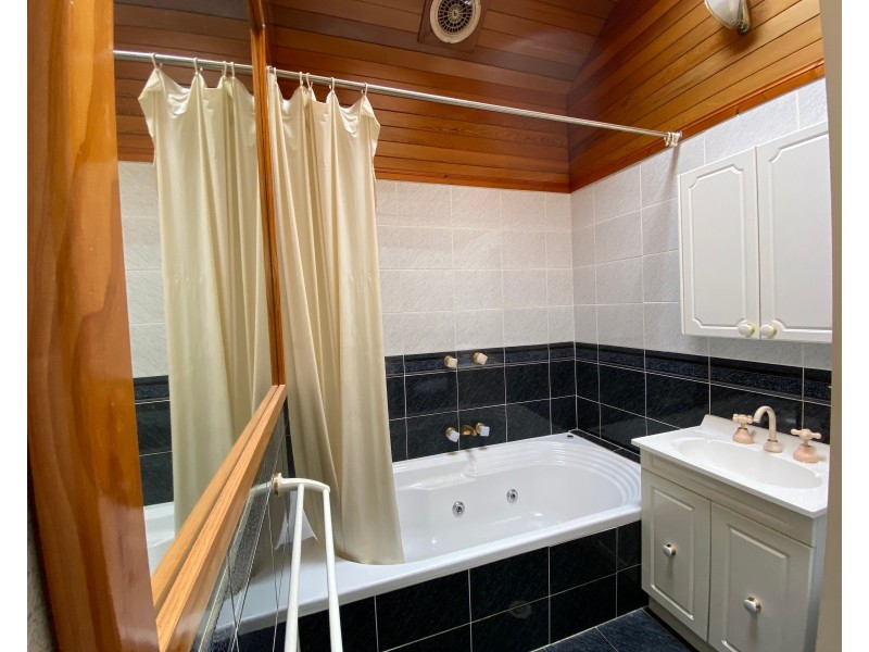 12 Numantia Road, Engadine NSW 2233