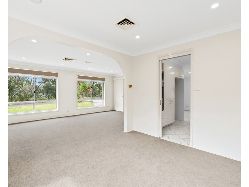 6 Caspian Place, Woronora Heights NSW 2233