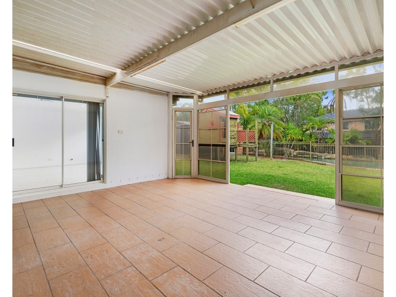 6 Caspian Place, Woronora Heights NSW 2233