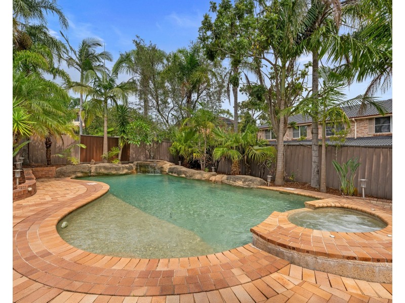 6 Caspian Place, Woronora Heights NSW 2233