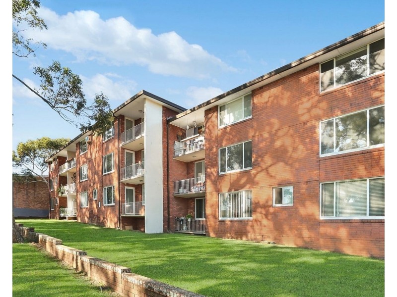 17/390 Port Hacking Road, Caringbah NSW 2229