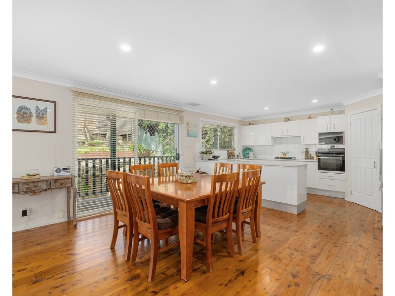 33 Laurina Avenue, Yarrawarrah NSW 2233