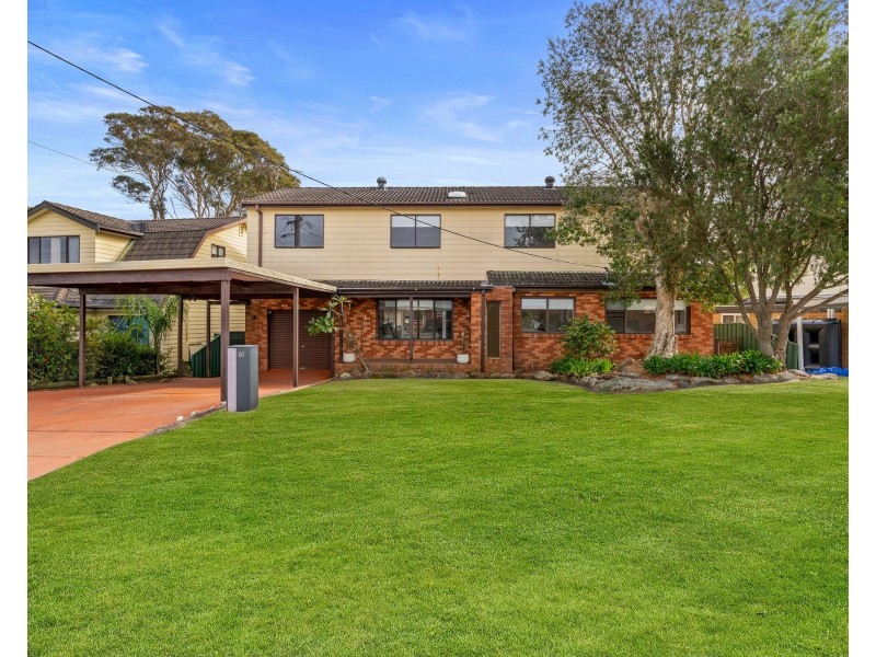 61 Cooriengah Heights Road, Engadine NSW 2233