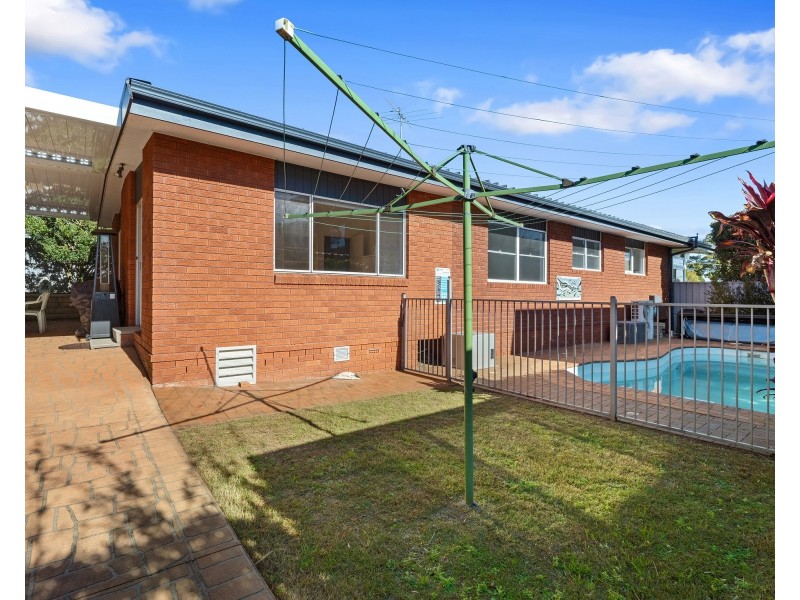 2 Cutler Road, Engadine NSW 2233