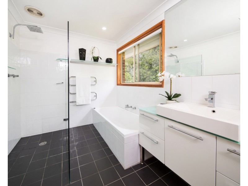 43 Cutler Road, Engadine NSW 2233