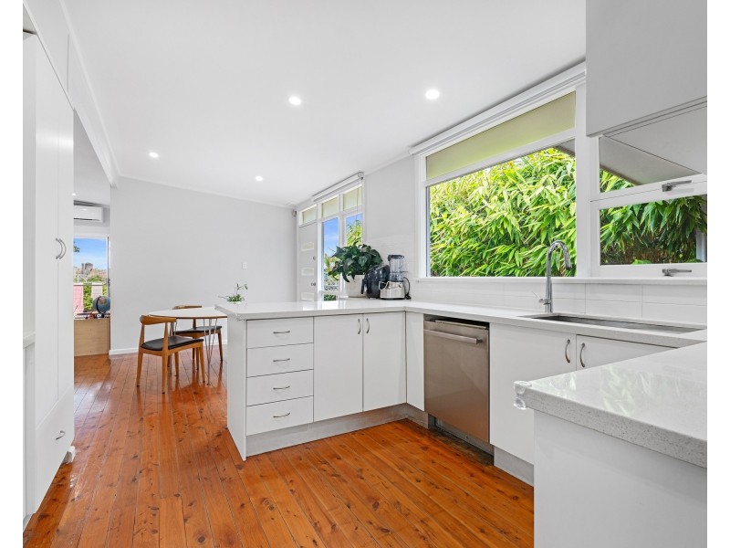 40 Cambrai Avenue, Engadine NSW 2233