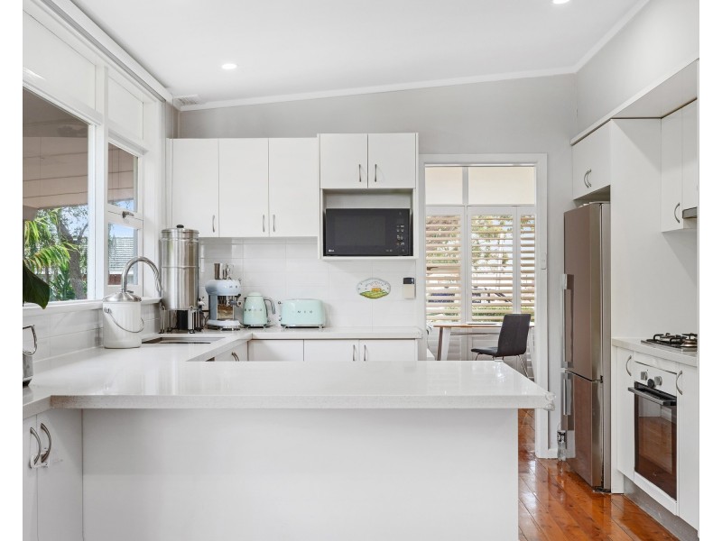 40 Cambrai Avenue, Engadine NSW 2233