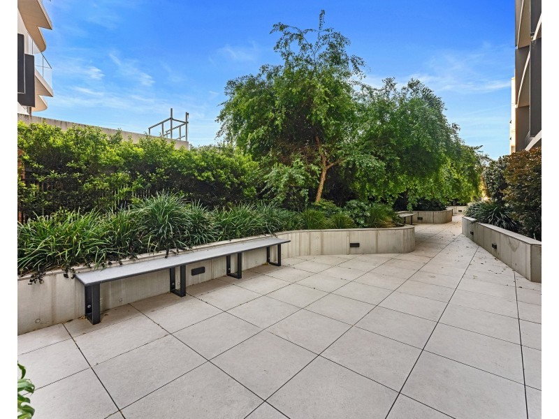 401/35 The Grand Parade, Sutherland NSW 2232